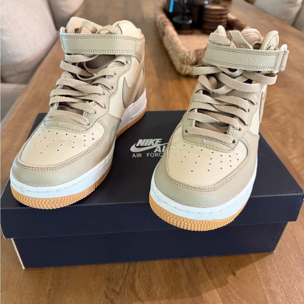 Nike Air Force 1 Beige High Tops